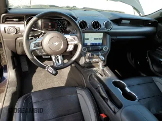 2021 Ford Mustang EcoBoost with VIN 1FA6P8TH3M5132884, listed as a Copart auction lot 40433163 with 27,819 mi miles. Bid and sale history available at carsss.com. Image 8.