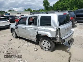 2010 Jeep Patriot Sport с VIN 1J4NF2GB4AD555691, выставлен на аукционе Copart как лот 55744455 с пробегом 210 210 миль миль и На запчасти • Non repairable. История ставок и продаж доступна на DreamBid. Изображение 2.