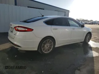 2016 Ford Fusion SE with VIN 1FA6P0HDXG5119898, listed as a Copart auction lot 62375375 with 92,631 mi miles and Clean title. Bid and sale history available at DreamBid. Image 3.