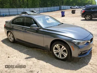 2018 BMW 3 Series 330i with VIN WBA8B9G55JNU99642, listed as a Copart auction lot 53822805 with 142,833 mi miles and Salvage title. Bid and sale history available at DreamBid. Image 4.