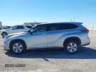 2020 Toyota Highlander L with VIN 5TDCZRAH5LS018796, listed as a IAAI auction lot 42219741 with 163,948 mi miles and . Bid and sale history available at DreamBid. Image 14.