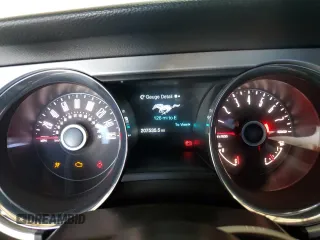 2014 Ford Mustang V6 with VIN 1ZVBP8AM4E5222570, listed as a Copart auction lot 57325885 with 207,535 mi miles and Salvage title. Bid and sale history available at DreamBid. Image 9.