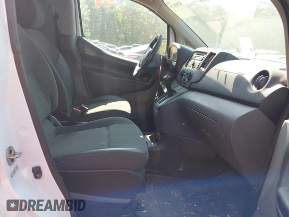 2015 Nissan NV200 S with VIN 3N6CM0KN6FK728396, listed as a IAAI auction lot 42838179 with 187,706 mi miles and . Bid and sale history available at DreamBid. Image 5.
