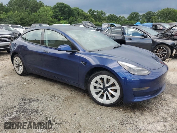 2022 Tesla Model 3 z VIN 5YJ3E1EA9NF368921, wystawiony jako Copart lot #60301705 z przebiegiem 91 048 mil mil oraz Czysty tytuł • Clean title. Historia ofert i sprzedaży dostępna na DreamBid. Obrazek 4.
