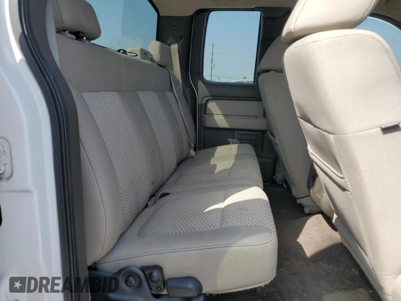 2009 Ford F-150 XL z VIN 1FTPX14V19KA55144, wystawiony jako Copart lot #62711785 z przebiegiem 229 323 mil mil oraz Czysty tytuł • Clean title. Historia ofert i sprzedaży dostępna na DreamBid. Obrazek 10.