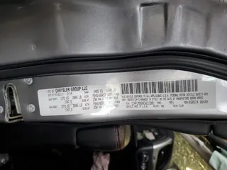 2014 Jeep Cherokee Trailhawk with VIN 1C4PJMBSXEW213981, listed as a Copart auction lot 60440495 with 136,612 mi miles and Salvage title. Bid and sale history available at DreamBid. Image 14.