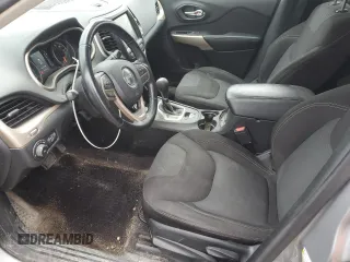 2017 Jeep Cherokee Latitude with VIN 1C4PJMCB1HW612099, listed as a Copart auction lot 52870225 with 69,442 mi miles and Salvage Title. Bid and sale history available at carsss.com. Image 7.