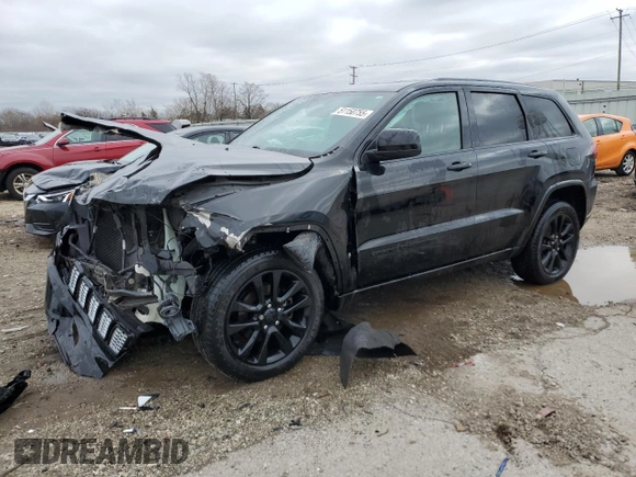 2017 Jeep Grand Cherokee Laredo with VIN 1C4RJFAG1HC744624, listed as a Copart auction lot 51150755 with 113,249 mi miles and Salvage Title. Bid and sale history available at carsss.com. Image 1.