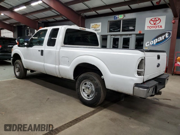 2013 Ford F-250 XL with VIN 1FT7X2B63DEA28620, listed as a Copart auction lot 82538854 with 266,804 mi miles and Clean Title. Bid and sale history available at DreamBid. Image 2.