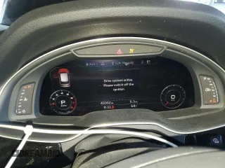 2019 Audi Q7 Prestige z VIN WA1VAAF76KD038075, wystawiony jako Copart lot #56553675 z przebiegiem 43 002 mil mil oraz Szkoda całkowita • Salvage title. Historia ofert i sprzedaży dostępna na DreamBid. Obrazek 9.