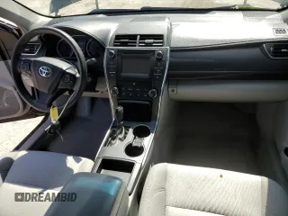2017 Toyota Camry XLE with VIN 4T1BF1FK0HU741786, listed as a Copart auction lot 52140685 with 58,052 mi miles and Salvage Title. Bid and sale history available at carsss.com. Image 8.