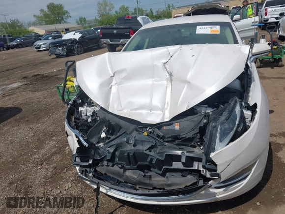 2016 Lincoln MKZ with VIN 3LN6L2G94GR633849, listed as a IAAI auction lot 42157808 with 118,678 mi miles and . Bid and sale history available at carsss.com. Image 13.