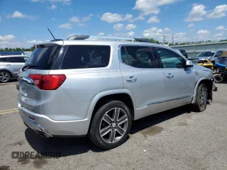 2018 GMC Acadia Denali z VIN 1GKKNXLS8JZ108156, wystawiony jako Copart lot #55960015 z przebiegiem 59 611 mil mil oraz Szkoda całkowita • Salvage title. Historia ofert i sprzedaży dostępna na DreamBid. Obrazek 3.