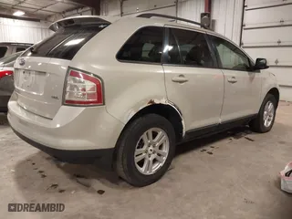2007 Ford Edge SEL with VIN 2FMDK38C97BA78650, listed as a IAAI auction lot 41268455 with 256,178 mi miles. Bid and sale history available at carsss.com. Image 4.