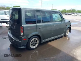 2005 Scion xB z VIN JTLKT324454003196, wystawiony jako IAAI lot #41627123 z przebiegiem 173 851 mil mil oraz . Historia ofert i sprzedaży dostępna na DreamBid. Obrazek 4.