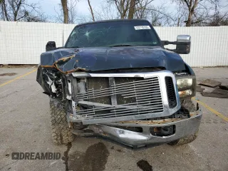 1999 Ford F-250 XL with VIN 1FTNX21F1XEC66642, listed as a Copart auction lot 43719795 with 243,637 mi miles and Salvage title. Bid and sale history available at DreamBid. Image 5.