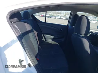 2015 Nissan Versa SV with VIN 3N1CN7AP0FL955480, listed as a IAAI auction lot 42070703 with 69,318 mi miles. Bid and sale history available at carsss.com. Image 8.