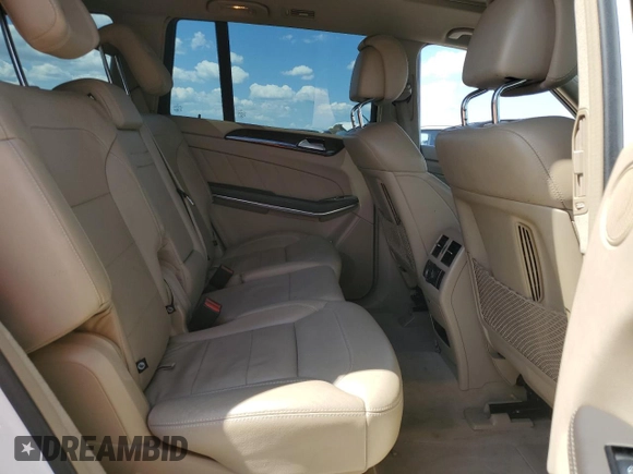 2016 Mercedes-Benz GL with VIN 4JGDF7DE0GA685082, listed as a Copart auction lot 71600854 with 140,845 mi miles and Clean Title. Bid and sale history available at carsss.com. Image 11.