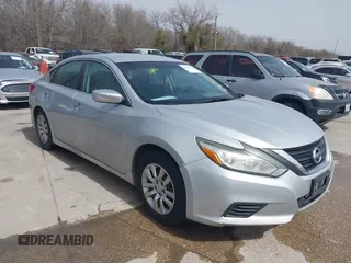 2016 Nissan Altima SR with VIN 1N4AL3AP2GN320402, listed as a IAAI auction lot 41756779 with 213,983 mi miles and . Bid and sale history available at DreamBid. Image 1.