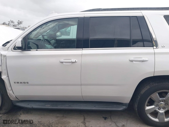 2018 Chevrolet Tahoe LT with VIN 1GNSKBKC7JR351112, listed as a IAAI auction lot 41732631 with 103,771 mi miles. Bid and sale history available at carsss.com. Image 14.