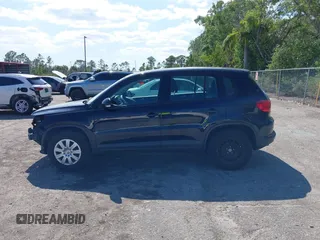 2017 Volkswagen Tiguan S with VIN WVGAV7AX5HK048843, listed as a IAAI auction lot 42029583 with 73,892 mi miles and . Bid and sale history available at DreamBid. Image 15.