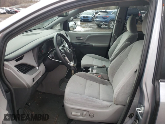 2015 Toyota Sienna LE AAS with VIN 5TDKK3DC6FS660218, listed as a Copart auction lot 51654865 with 139,801 mi miles and Salvage Title. Bid and sale history available at carsss.com. Image 7.