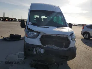 2023 Ford Transit Passenger XL z VIN 1FBAX2X80PKA62847, wystawiony jako Copart lot #57968365 z przebiegiem 51 106 mil mil oraz Szkoda całkowita • Salvage title. Historia ofert i sprzedaży dostępna na DreamBid. Obrazek 5.