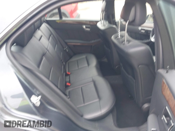 2013 Mercedes-Benz E 350 Luxury with VIN WDDHF8JB8DA765592, listed as a IAAI auction lot 42005392 with 82,994 mi miles and . Bid and sale history available at DreamBid. Image 8.