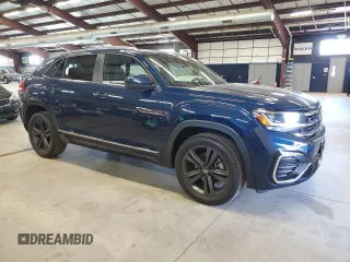 2021 Volkswagen Atlas SE z VIN 1V2RE2CA4MC203758, wystawiony jako Copart lot #75202544 z przebiegiem 35 000 mil mil oraz Szkoda całkowita • Salvage title. Historia ofert i sprzedaży dostępna na DreamBid. Obrazek 4.