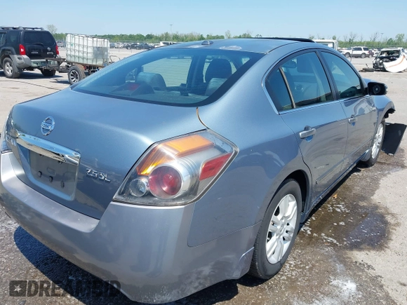 2012 Nissan Altima 2.5 with VIN 1N4AL2AP7CN539019, listed as a IAAI auction lot 41994924 with 151,751 mi miles and . Bid and sale history available at DreamBid. Image 4.