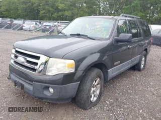2007 Ford Expedition XLT with VIN 1FMFU16577LA81719, listed as a IAAI auction lot 42464405 with Not provided miles and . Bid and sale history available at DreamBid. Image 2.
