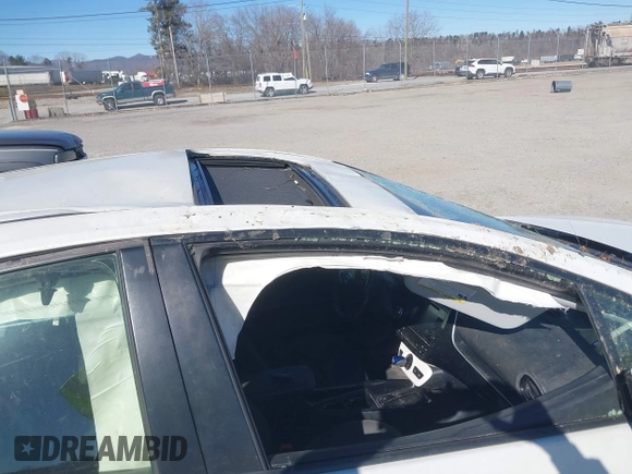 2018 Toyota Prius Two with VIN JTDKARFU2J3054890, listed as a IAAI auction lot 41639655 with 144,967 mi miles. Bid and sale history available at carsss.com. Image 13.
