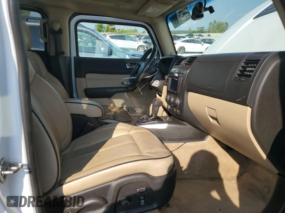 2007 Hummer H3 SUV with VIN 5GTDN13E678256437, listed as a Copart auction lot 70181984 with 189,653 mi miles and Clean Title. Bid and sale history available at carsss.com. Image 7.