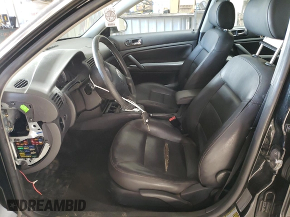2005 Volkswagen Passat GLS with VIN WVWAD63B05E081309, listed as a Copart auction lot 43903625 with 151,076 mi miles and Salvage title. Bid and sale history available at DreamBid. Image 7.