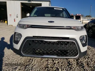 2020 Kia Soul X-Line with VIN KNDJ23AU4L7045777, listed as a Copart auction lot 43006444 with 70,294 mi miles and Salvage Title. Bid and sale history available at carsss.com. Image 5.