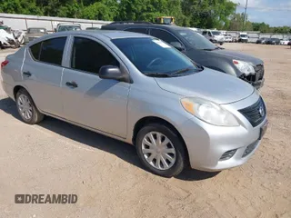 2014 Nissan Versa SV with VIN 3N1CN7AP3EL844288, listed as a IAAI auction lot 42038825 with 135,942 mi miles. Bid and sale history available at carsss.com. Image 1.