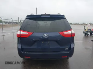2018 Toyota Sienna XLE with VIN 5TDDZ3DC8JS197365, listed as a IAAI auction lot 42311598 with 199,121 mi miles and . Bid and sale history available at DreamBid. Image 16.
