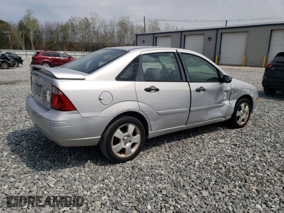 2006 Ford Focus S with VIN 1FAHP34N56W166189, listed as a Copart auction lot 54398265 with 45,247 mi miles and Clean Title. Bid and sale history available at carsss.com. Image 3.
