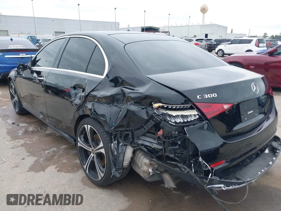 2022 Mercedes-Benz C 300 with VIN W1KAF4GB1NR016184, listed as a IAAI auction lot 41321156 with 43,443 mi miles and . Bid and sale history available at DreamBid. Image 3.