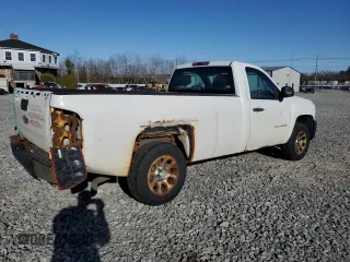 2010 Chevrolet Silverado 1500 Work Truck with VIN 1GCPCPEX7AZ141309, listed as a Copart auction lot 49778965 with 212,893 mi miles and Clean Title. Bid and sale history available at DreamBid. Image 3.