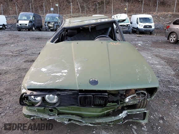 1987 BMW 3 Series 325i with VIN WBAAD2303H2446334, listed as a Copart auction lot 80395713 with 217,676 mi miles and Salvage Title. Bid and sale history available at carsss.com. Image 5.
