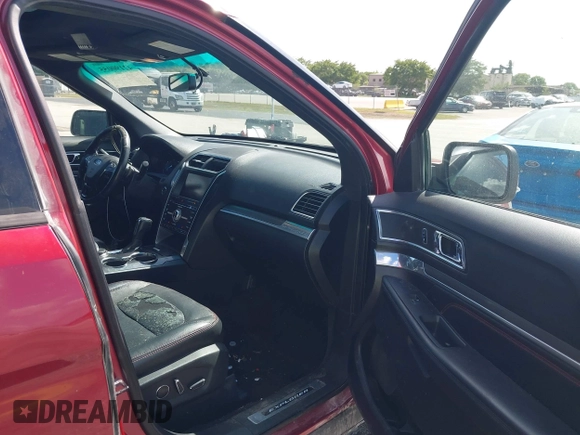 2016 Ford Explorer Sport with VIN 1FM5K8GT8GGC30512, listed as a IAAI auction lot 42190055 with 205,142 mi miles and . Bid and sale history available at carsss.com. Image 5.