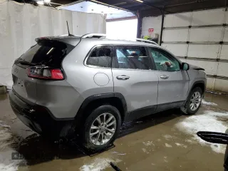 2020 Jeep Cherokee Altitude with VIN 1C4PJMLX8LD655922, listed as a Copart auction lot 41929855 with 0 mi miles and Salvage Title. Bid and sale history available at carsss.com. Image 3.