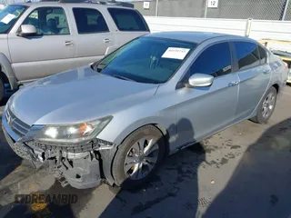 2013 Honda Accord LX z VIN 1HGCR2F32DA215252, wystawiony jako IAAI lot #41535742 z przebiegiem Nie podano mil oraz . Historia ofert i sprzedaży dostępna na DreamBid. Obrazek 16.