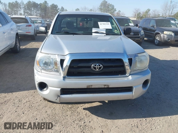 2006 Toyota Tacoma z VIN 5TETX22N26Z178272, wystawiony jako IAAI lot #41785344 z przebiegiem 414 561 mil mil oraz . Historia ofert i sprzedaży dostępna na DreamBid. Obrazek 12.
