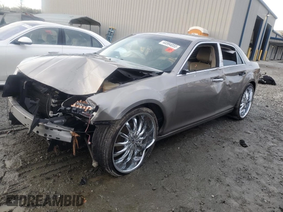 2014 Chrysler 300 with VIN 2C3CCAEG8EH156827, listed as a Copart auction lot 44994055 with 81,210 mi miles and Salvage Title. Bid and sale history available at carsss.com. Image 1.