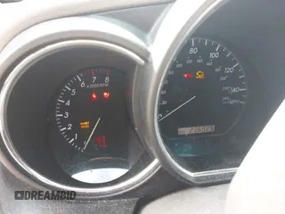 2008 Lexus RX 350 z VIN JTJGK31U080015425, wystawiony jako IAAI lot #41965826 z przebiegiem 236 925 mil mil oraz . Historia ofert i sprzedaży dostępna na DreamBid. Obrazek 7.