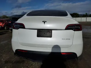 2023 Tesla Model Y Long Range with VIN 7SAYGDEEXPF844622, listed as a Copart auction lot 49094465 with 35,191 mi miles and Salvage Title. Bid and sale history available at DreamBid. Image 6.
