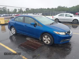 2013 Honda Civic LX z VIN 2HGFB2F53DH587204, wystawiony jako IAAI lot #42351418 z przebiegiem 239 000 mil mil oraz . Historia ofert i sprzedaży dostępna na DreamBid. Obrazek 1.