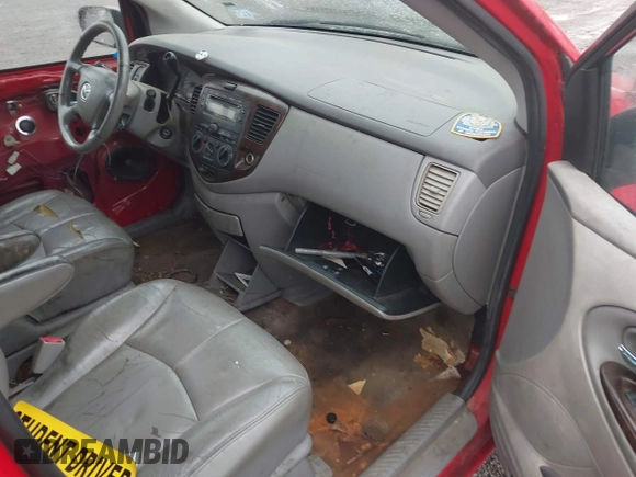 2000 Mazda MPV DX with VIN JM3LW28G1Y0125407, listed as a IAAI auction lot 42386995 with Not provided miles and . Bid and sale history available at DreamBid. Image 5.